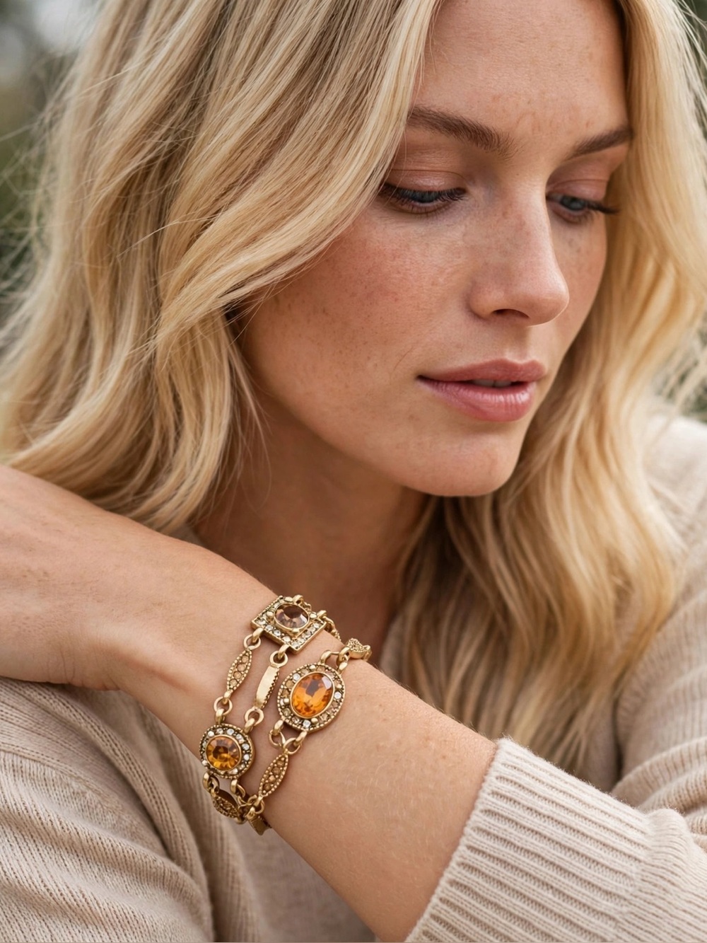 Premier Designs HONEY gold amber crystal bracelet gorgeous